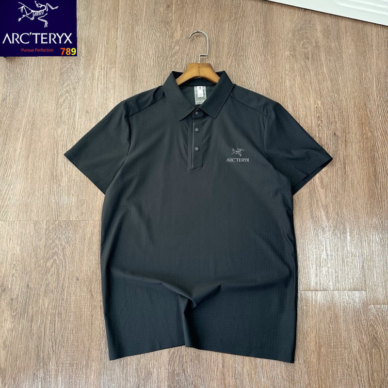 Descente Seamless Summer Polo Khaki Black view