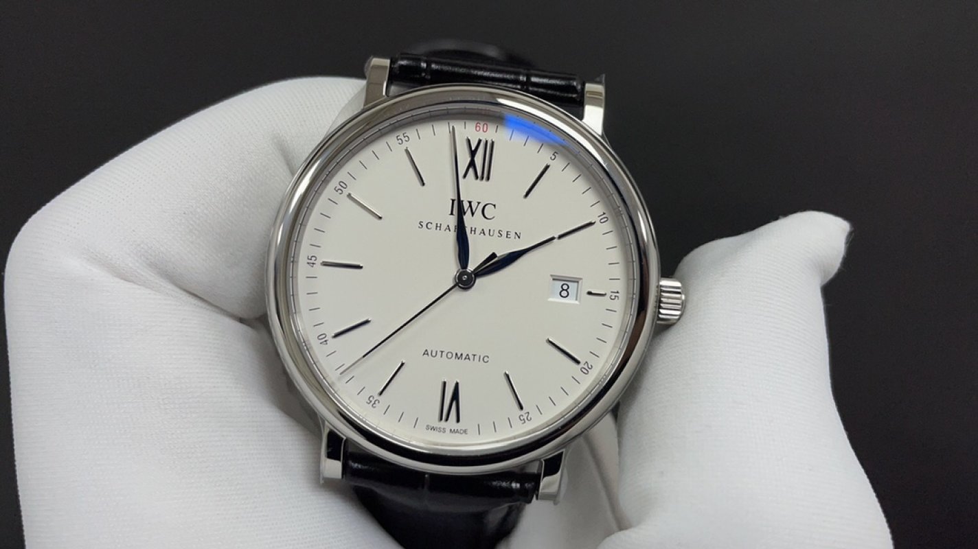 IWC Portofino 40mm Automatic Watch Silver Dial view