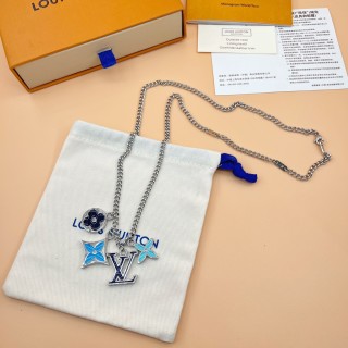 Louis Vuitton Instinct Enamelled Charm Necklace Silver view 6
