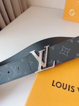 Louis Vuitton LV Monogram Canvas Belt - Black 40mm view 4