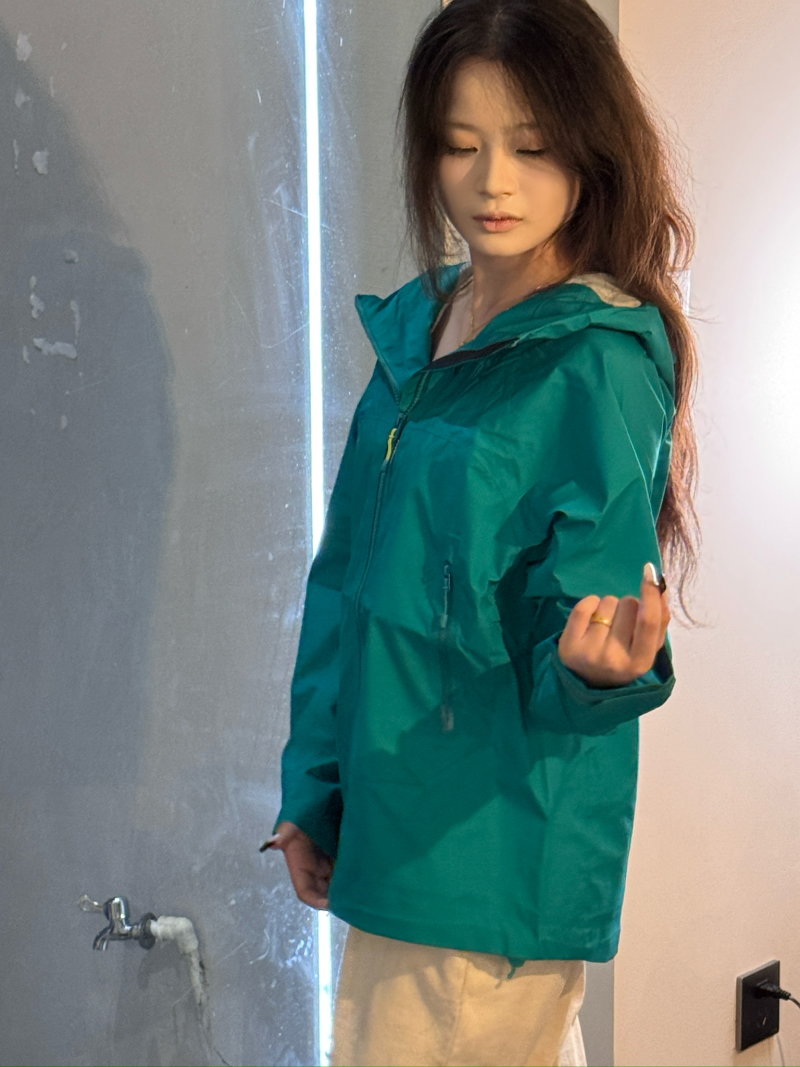 Kaerlae M8 Stand Collar Windbreaker Jacket Light Cloud Gray view