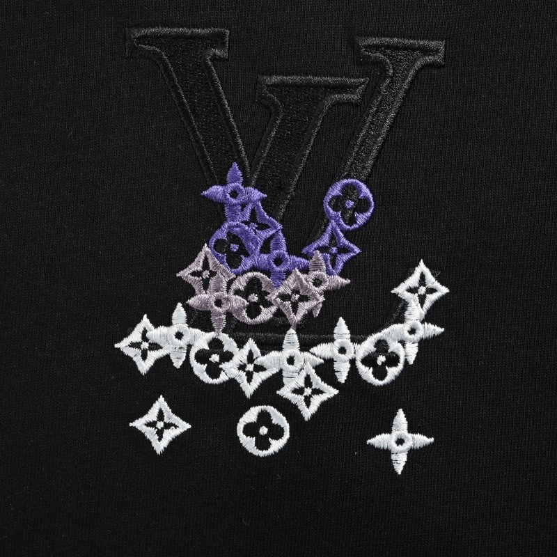 Louis Vuitton Black Monogram Chain Print T-Shirt view