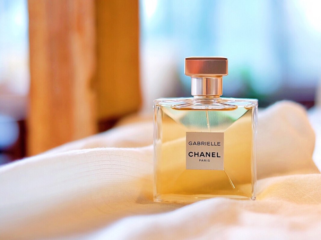 Chanel Gabrielle Eau de Parfum 100ml view