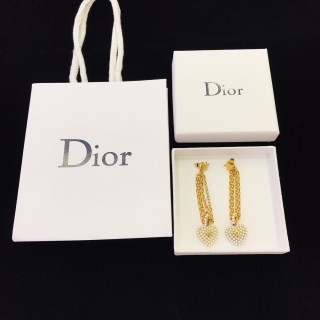 Dior Heart Pearl Drop Earrings Gold