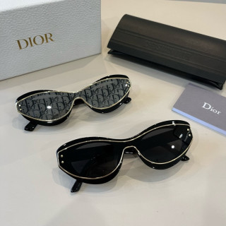 Dior DiorPacific S1U Black & Gold Oval Sunglasses view 11