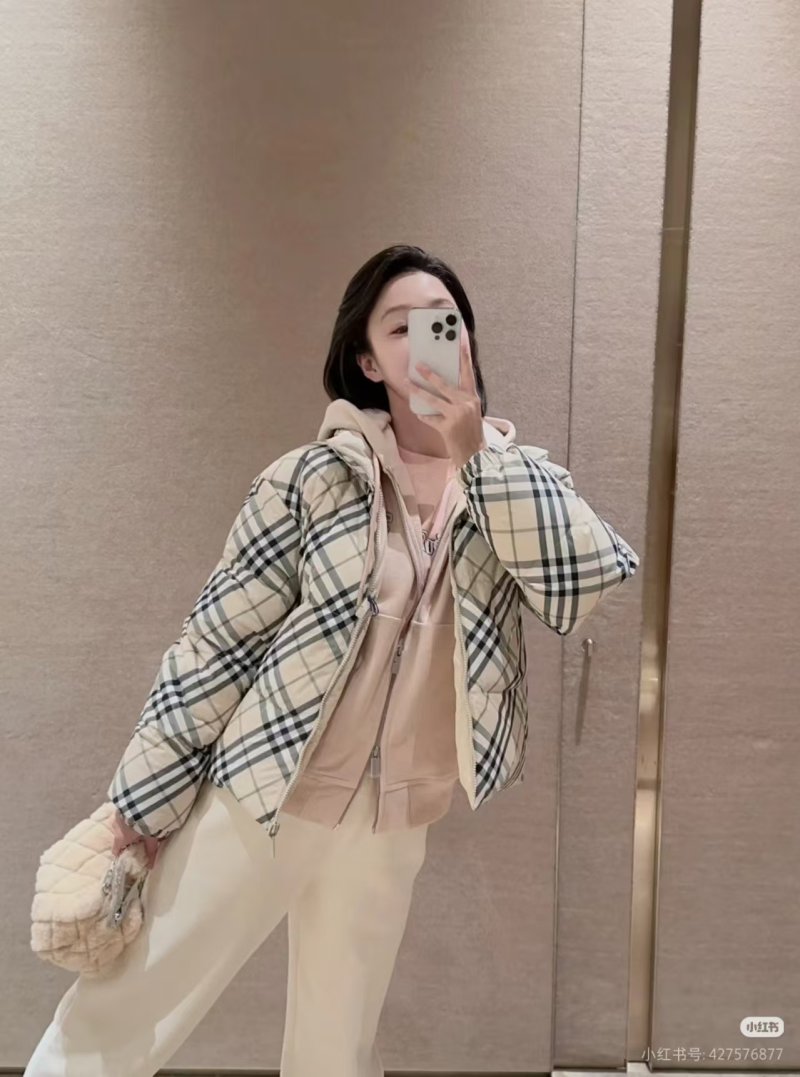 Burberry Checked Puffer Down Jacket - Cream & Black