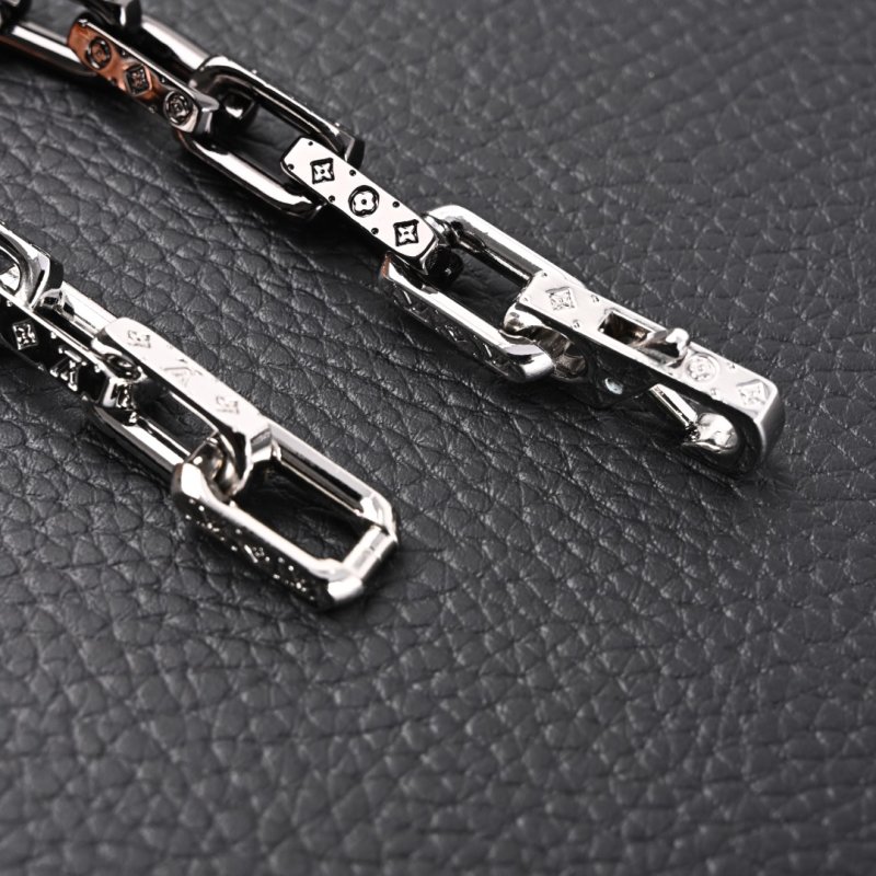 Louis Vuitton Monogram Chain Link Bracelet - Multi-Metal view