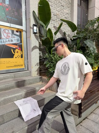 Moncler White Graphic Logo T-Shirt view 5