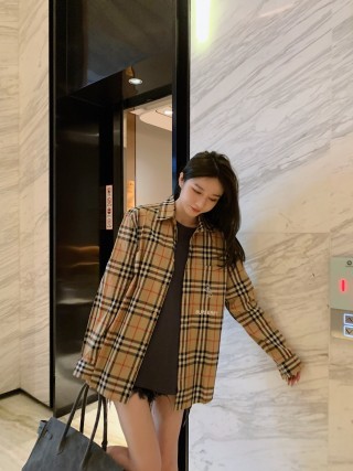 Burberry Nova Check Plaid Button-Up Shirt Beige