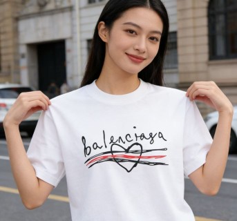Balenciaga White Signature Graphic Short Sleeve T-Shirt view 6