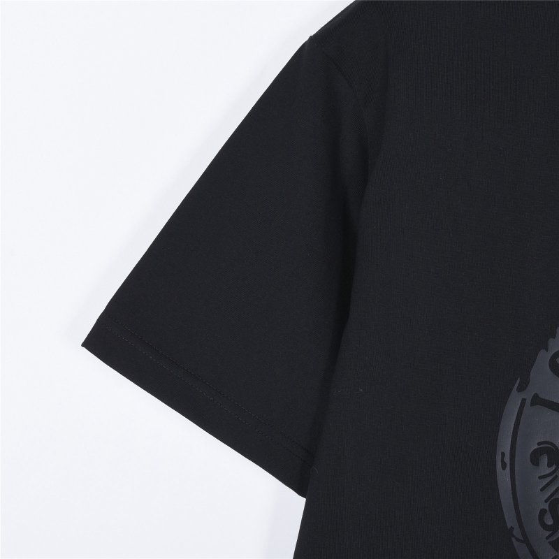 Louis Vuitton Voyage Trunks Circle Logo Black T-Shirt view