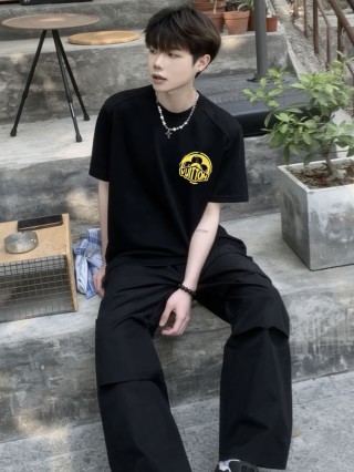 Louis Vuitton Black Yellow Logo Short Sleeve T-Shirt view 8