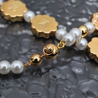 Louis Vuitton Gold Floral Glass Bead Necklace Red Pearl view 6