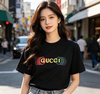 Gucci Striped Logo Black T-Shirt view 9