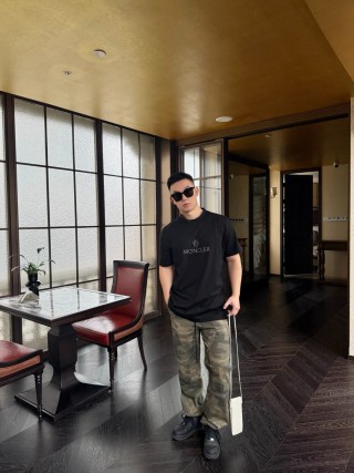 Moncler Logo T-Shirt Black view 3