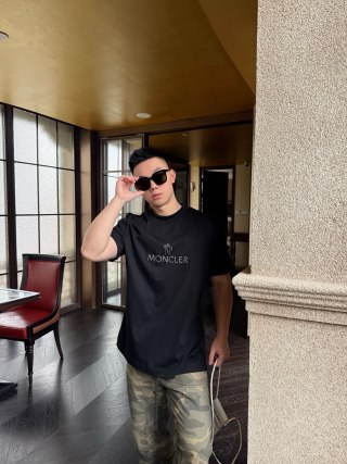 Moncler Logo T-Shirt Black view 5
