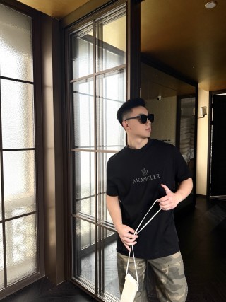 Moncler Logo T-Shirt Black view 6