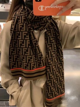 Fendi Monogram Wool Knit Scarf - Black & Tan