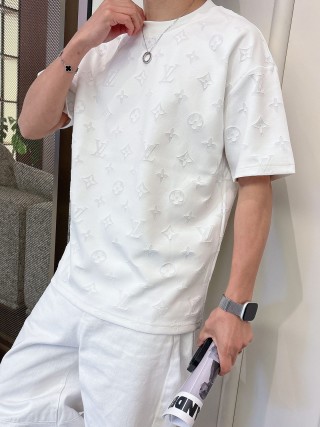 Louis Vuitton Monogram White T-Shirt view 2