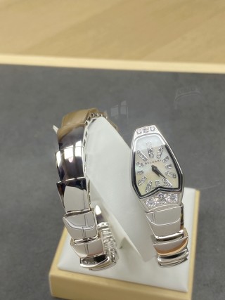 Bulgari Serpenti White Gold Two-Coil Watch with Diamond Markers view 4