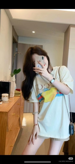 Gucci Peter Rabbit Collaboration Cream T-Shirt view 3