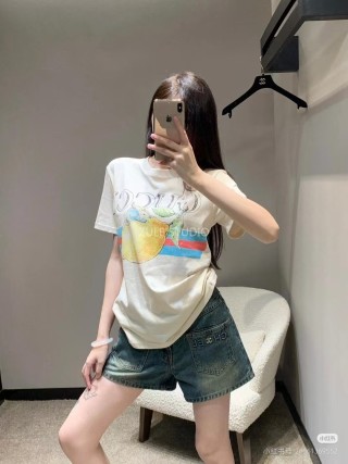 Gucci Peter Rabbit Collaboration Cream T-Shirt view 4