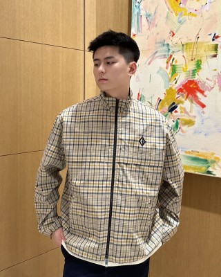 Cream & Navy Plaid Zip-Up Overshirt Jacket