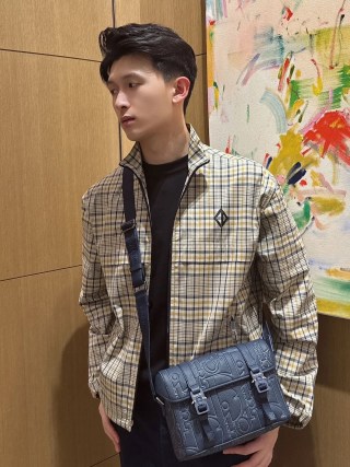 Cream & Navy Plaid Zip-Up Overshirt Jacket view 2