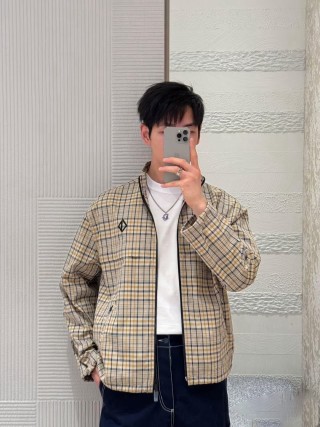 Cream & Navy Plaid Zip-Up Overshirt Jacket view 5
