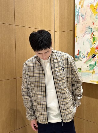 Cream & Navy Plaid Zip-Up Overshirt Jacket view 8