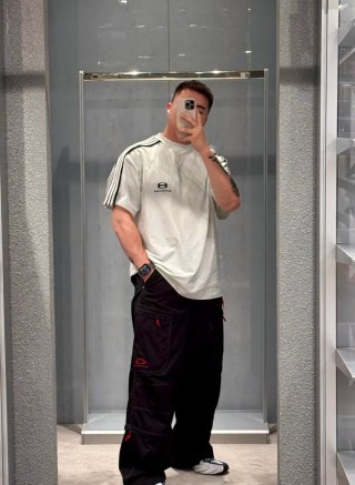 Balenciaga White Short-Sleeve T-Shirt with Logo view 3