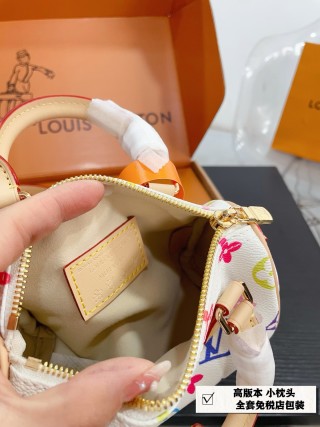 Louis Vuitton Pillow Bag Multicolor Monogram White view 9