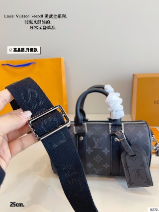 Louis Vuitton Keepall Black Monogram Travel Bag 25cm view 3