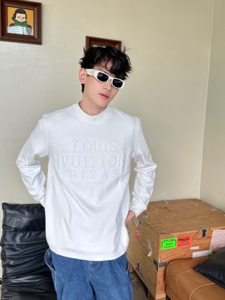 Louis Vuitton Monogram Long Sleeve White T-Shirt view 5