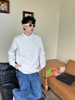 Louis Vuitton Monogram Long Sleeve White T-Shirt view 6