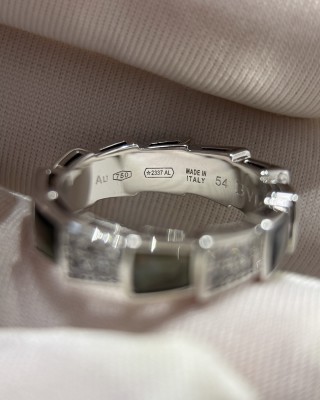 Bulgari Serpenti Viper Grey Mother-of-Pearl Diamond Ring view 7