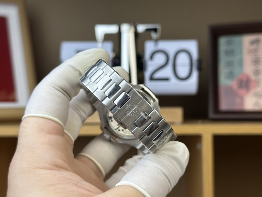 Patek Philippe Nautilus 5740 Chronograph Steel Watch view