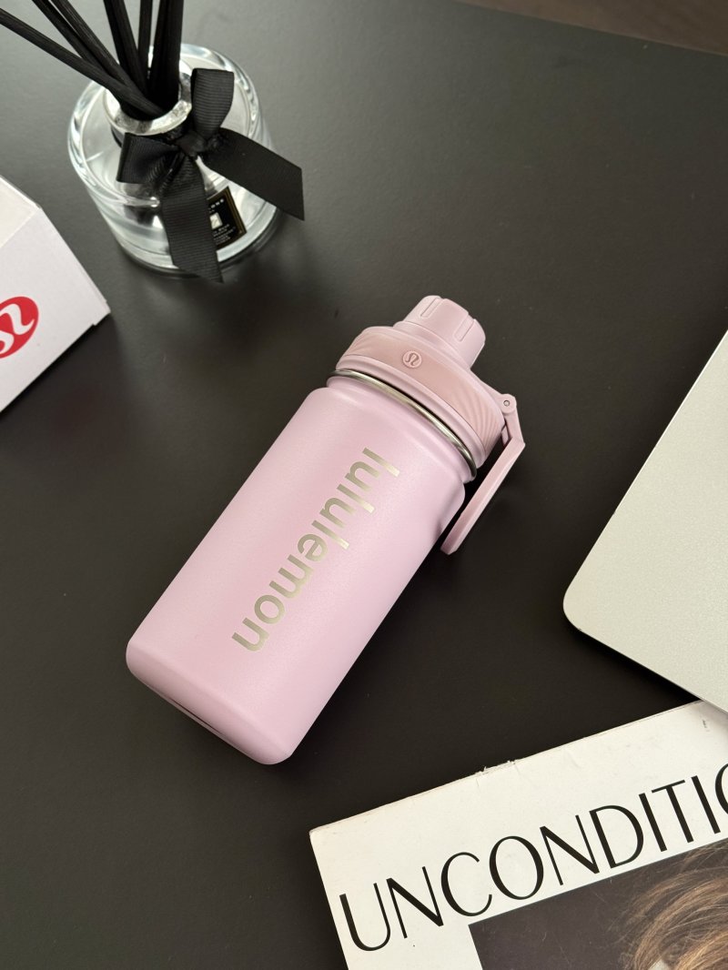Lululemon Insulated Water Bottle 500ml White view