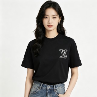 Louis Vuitton Black Short Sleeve Logo T-Shirt view 3