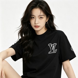 Louis Vuitton Black Short Sleeve Logo T-Shirt view 5