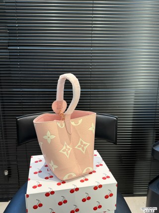 Louis Vuitton BB Bucket Bag Monogram Canvas Pink view 6