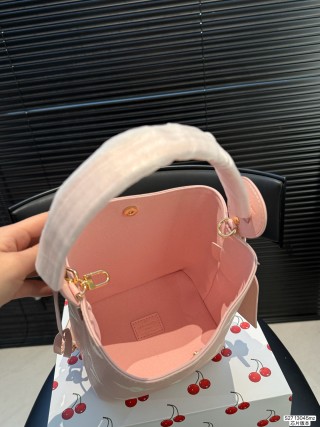 Louis Vuitton BB Bucket Bag Monogram Canvas Pink view 9