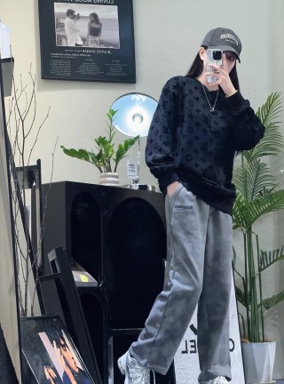 Grey Washed Straight-Leg Casual Pants view 4