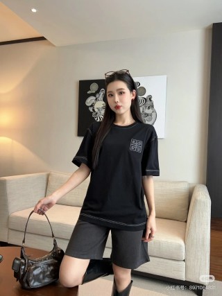Givenchy Black 4G Embroidered Short-Sleeve T-Shirt view 6