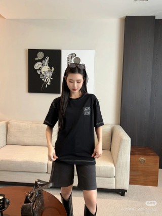 Givenchy Black 4G Embroidered Short-Sleeve T-Shirt view 7