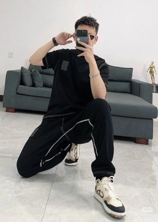 Givenchy Black 4G Embroidered Short-Sleeve T-Shirt view 10
