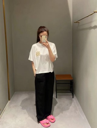 Loewe White Graphic Logo T-Shirt view 2