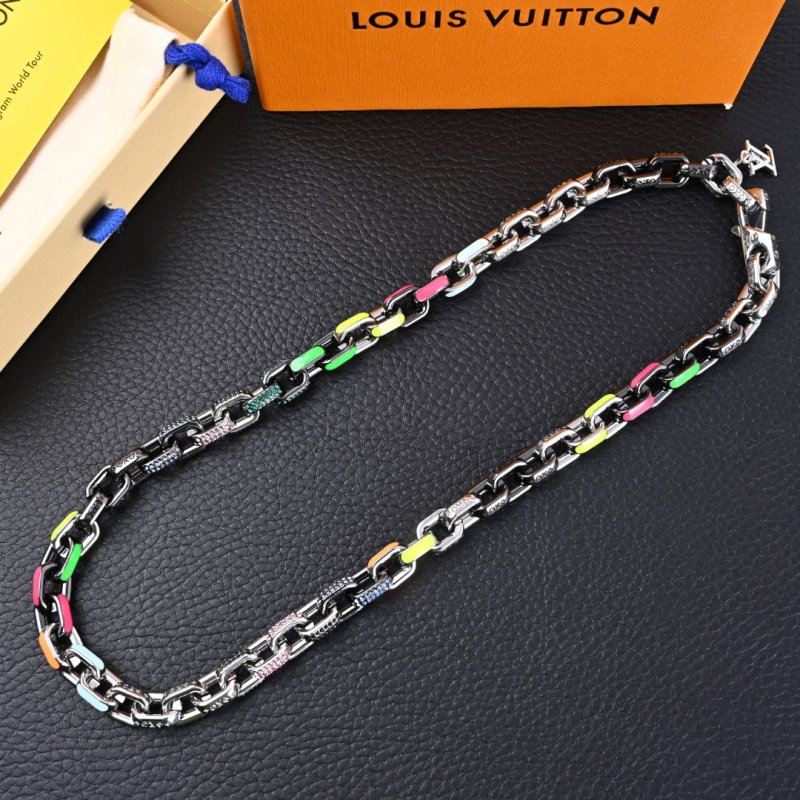 Louis Vuitton Paradise Chain Necklace Rainbow Enamel view