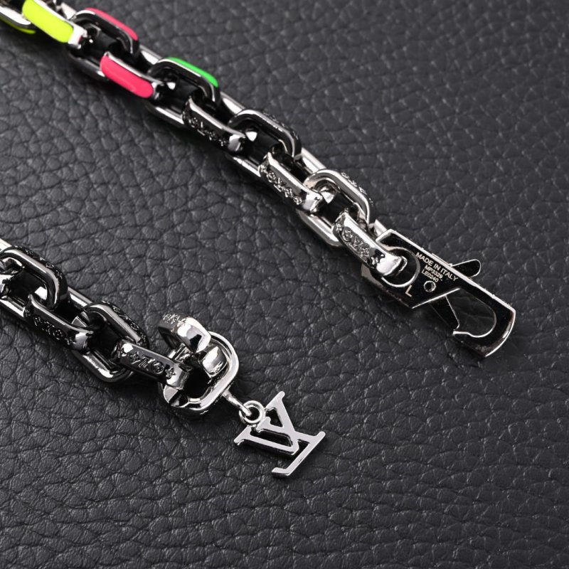 Louis Vuitton Paradise Chain Necklace Rainbow Enamel view