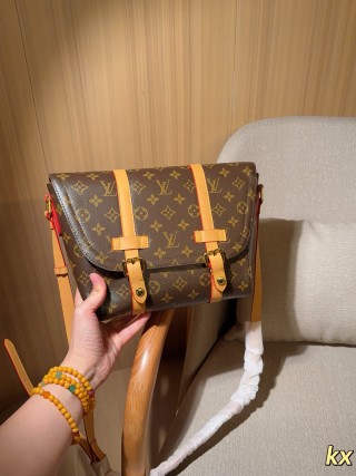 Louis Vuitton Christopher Monogram Messenger Bag Brown view 3